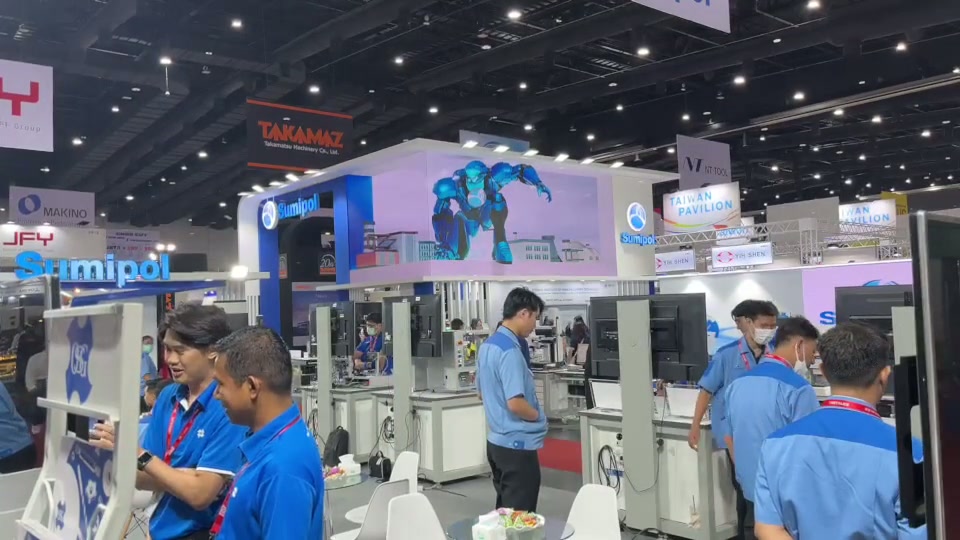 A mechanical character appears on Sumipol’s corner LED above the METALEX 2023 exhibition stand.